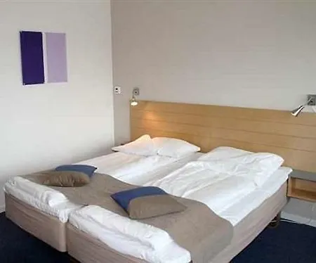 Hotel Western St Svithun 4*