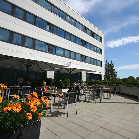 Western St Svithun 4*