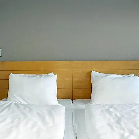 Hotel Western St Svithun 4*